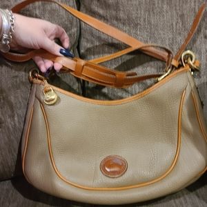 Vintage Dooney & Bourke Crossbody